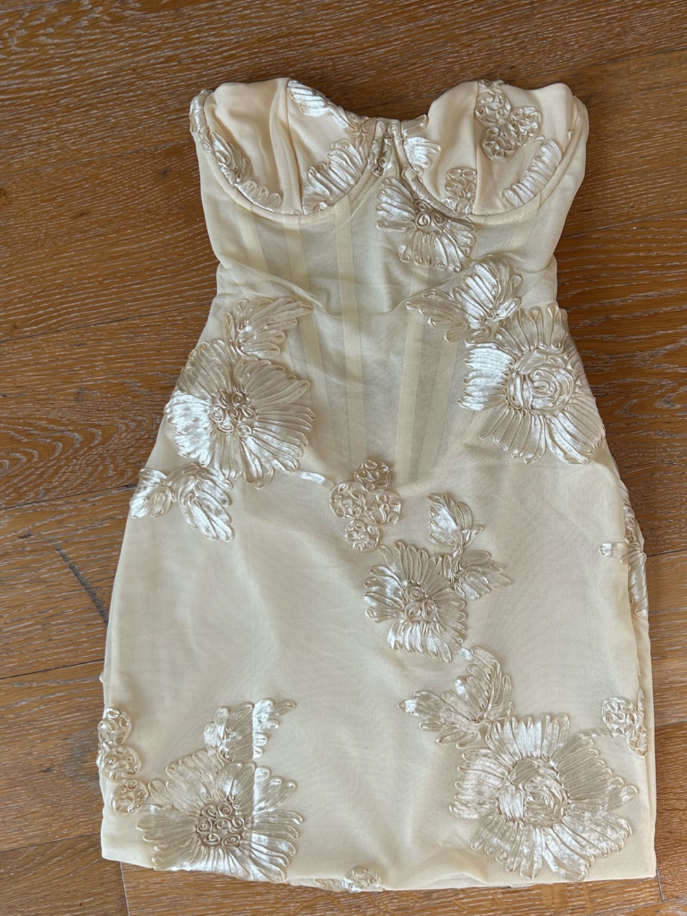Embroidered Yellow Bustier Mini Dress - Picture 2 of 4
